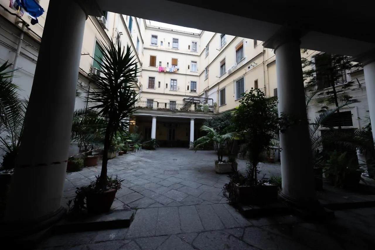 Apartment A Casa Di Titto Guest House Naples
