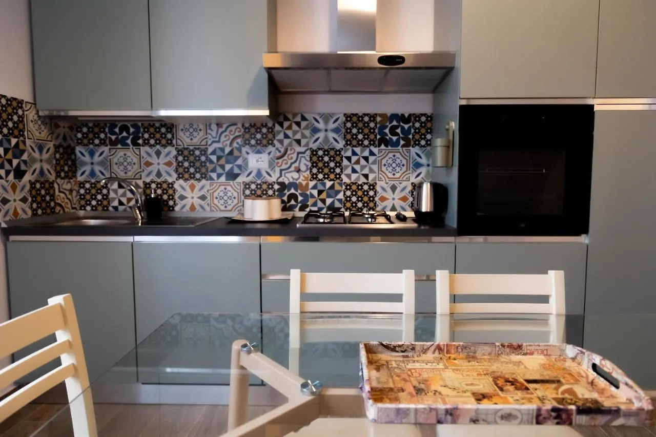 A Casa Di Titto Guest House Naples Italy