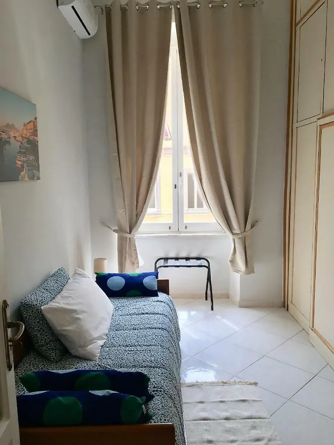 A Casa Di Titto Guest House ナポリ イタリア