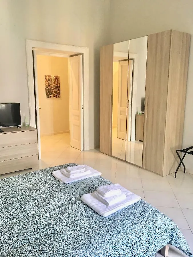 A Casa Di Titto Guest House ナポリ